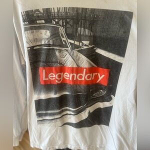 Legendary long sleeve shirt size large in GUC